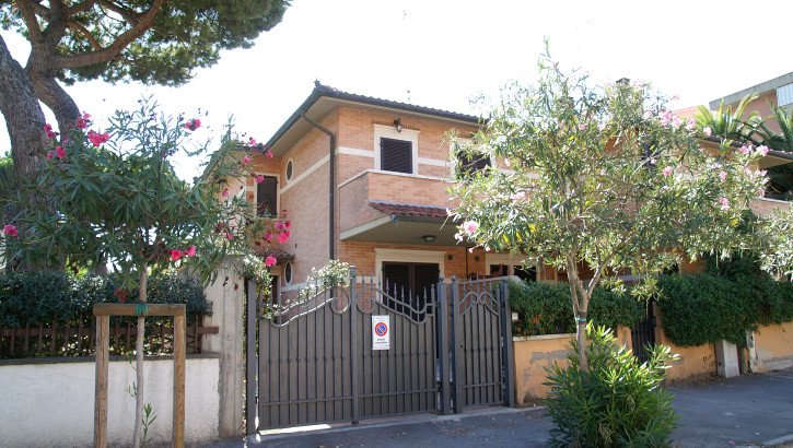 VILLA CLAUDIA